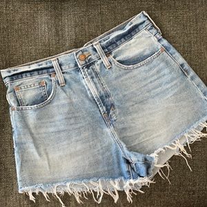 Madewell “The Perfect Denim Short”